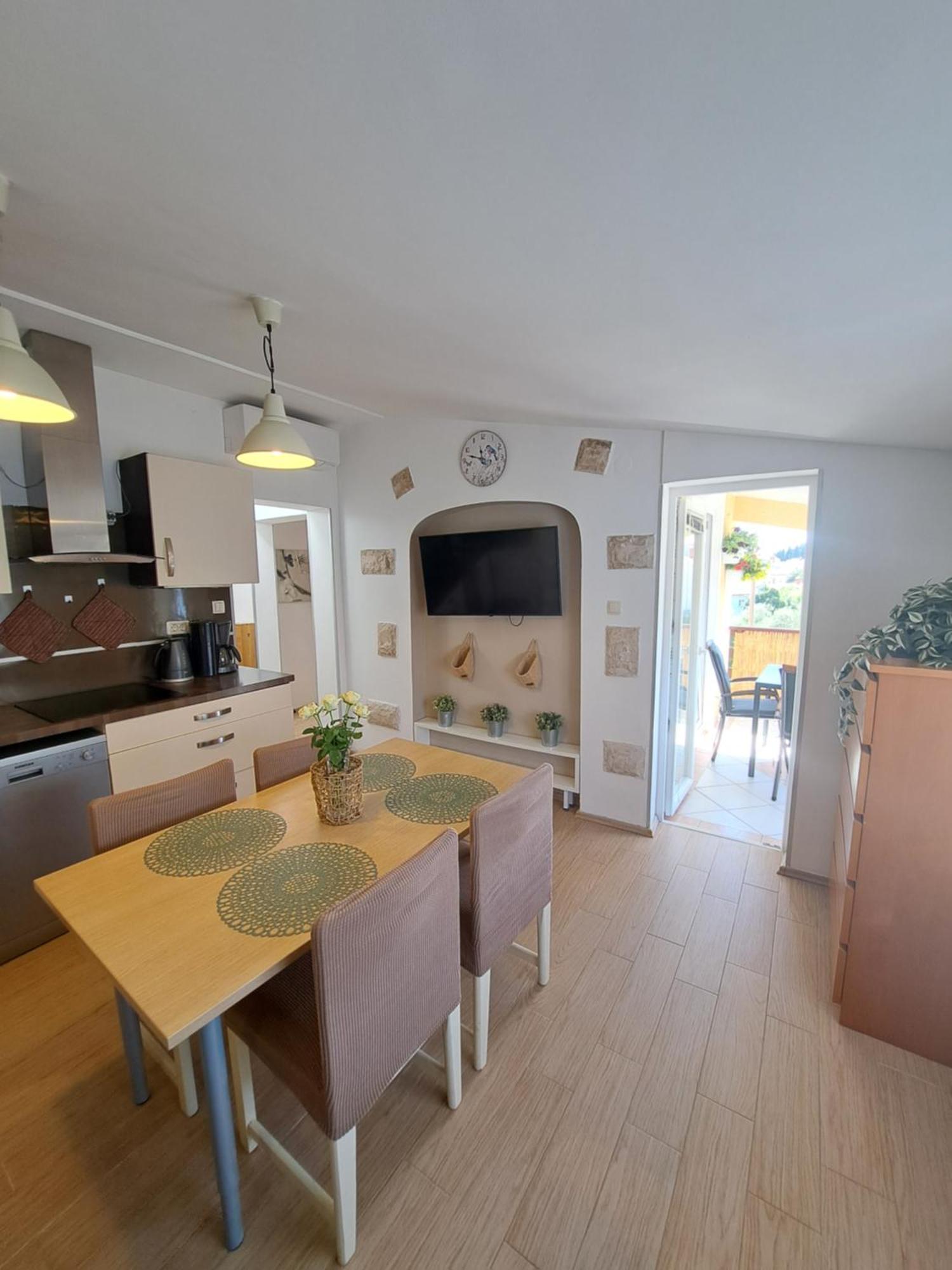 Sweet Home Lustig Pula Exterior photo
