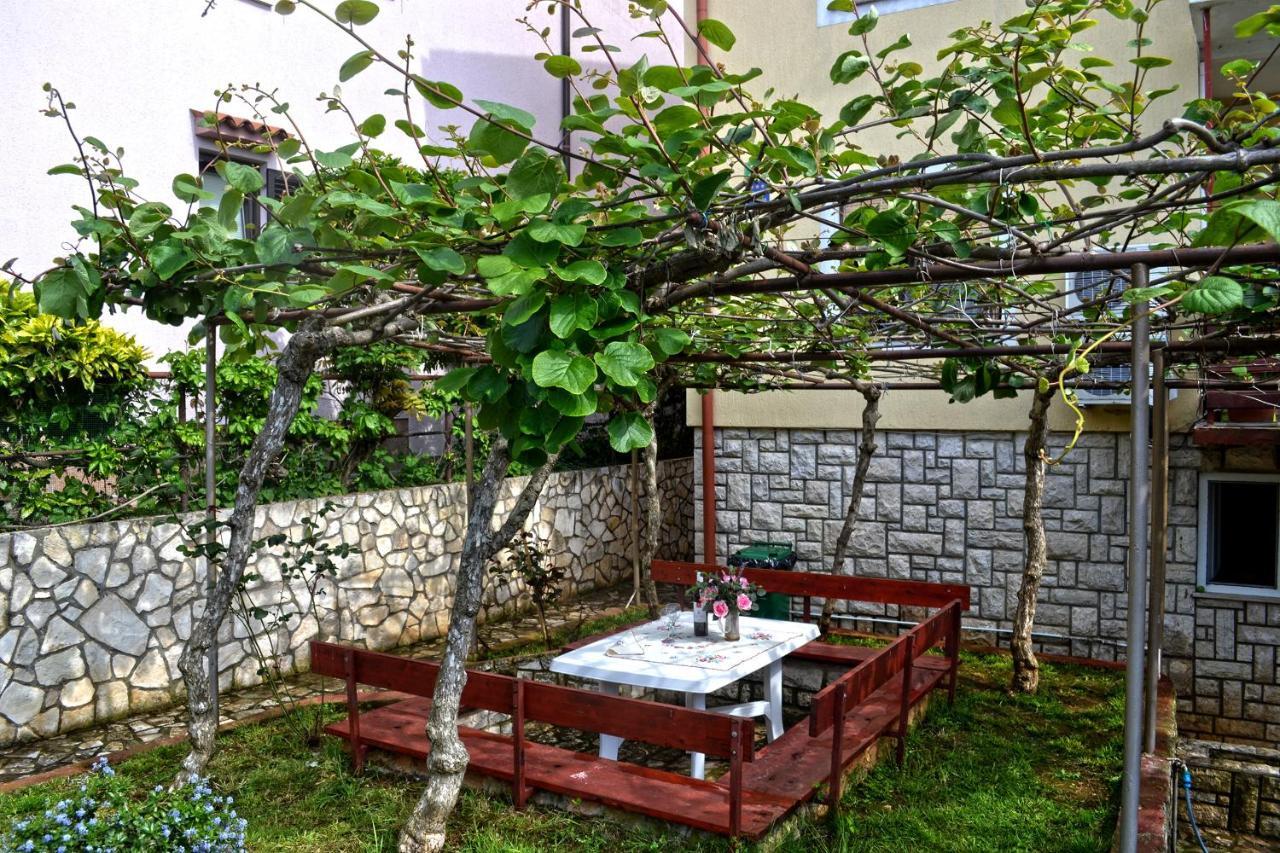 Sweet Home Lustig Pula Exterior photo
